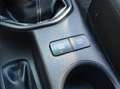Toyota Hilux 2.5D-4D Cabina Doble GX 4x4 Blanco - thumbnail 23