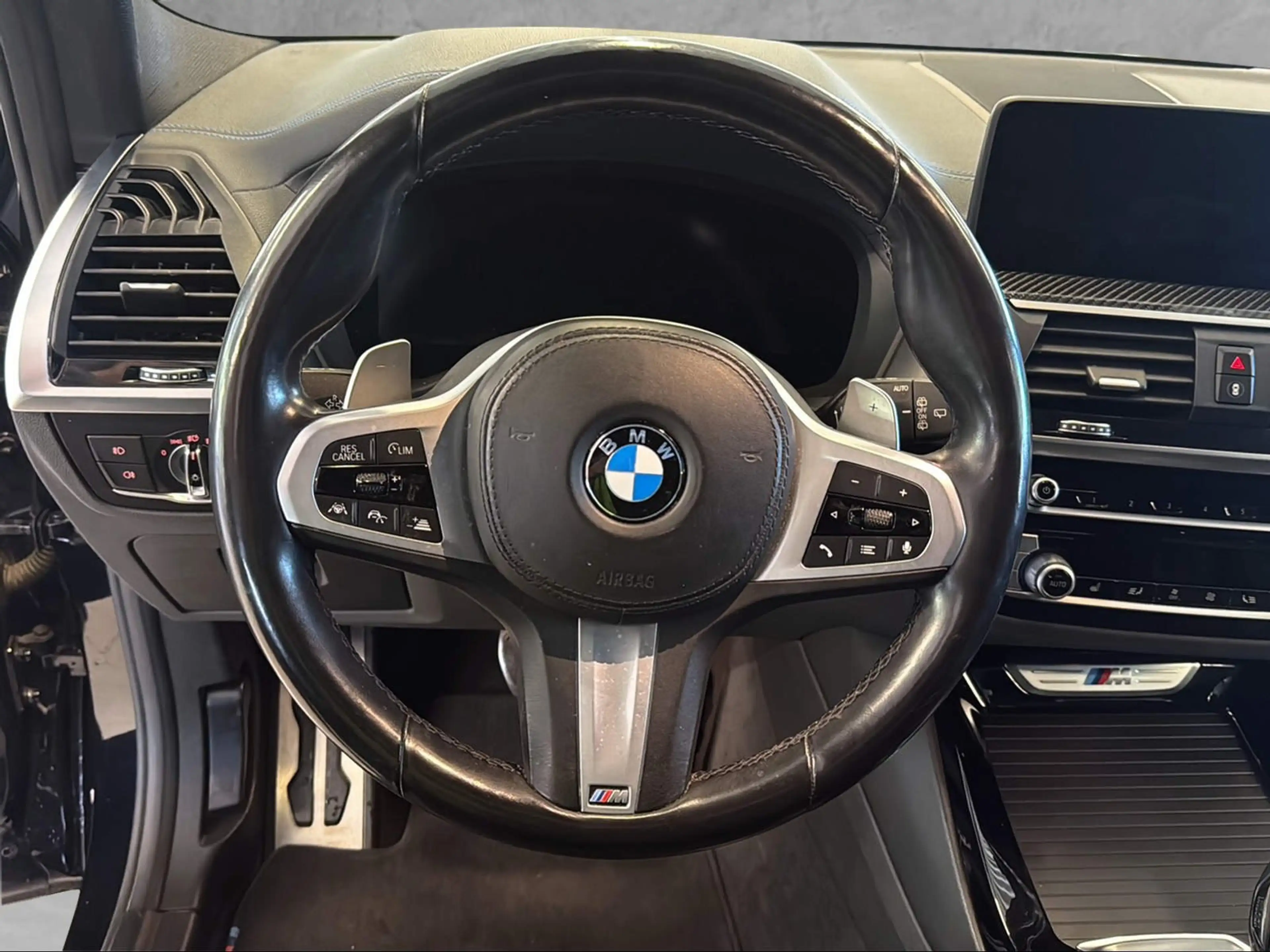 BMW X3 M 40d M Shadow Line — photo 13