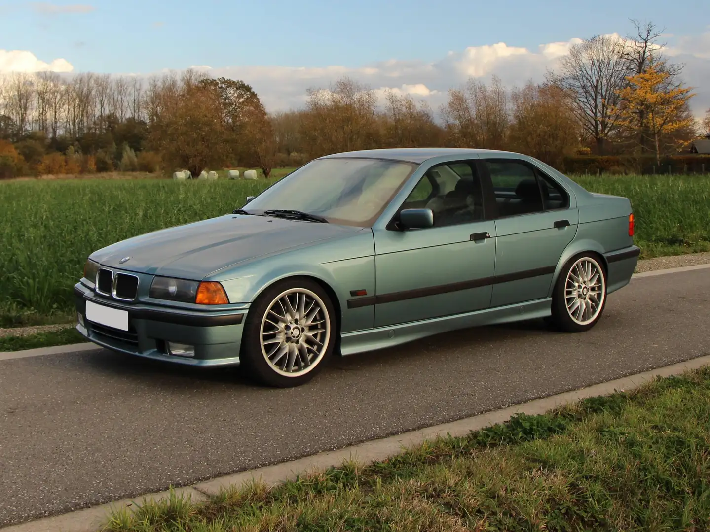 BMW 328 IA Sedan | M-Pakket/Airco/Hifi/PDC/.. Vert - 1