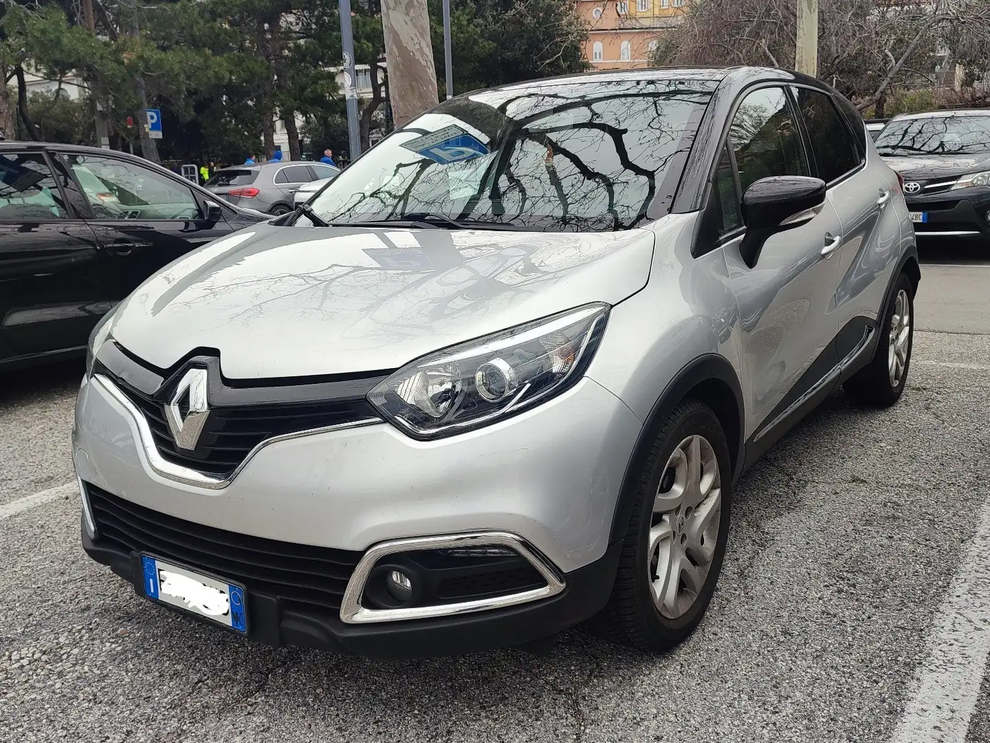 Renault Captur 1.5 dci Intens (energy r-link) 110cv - 1