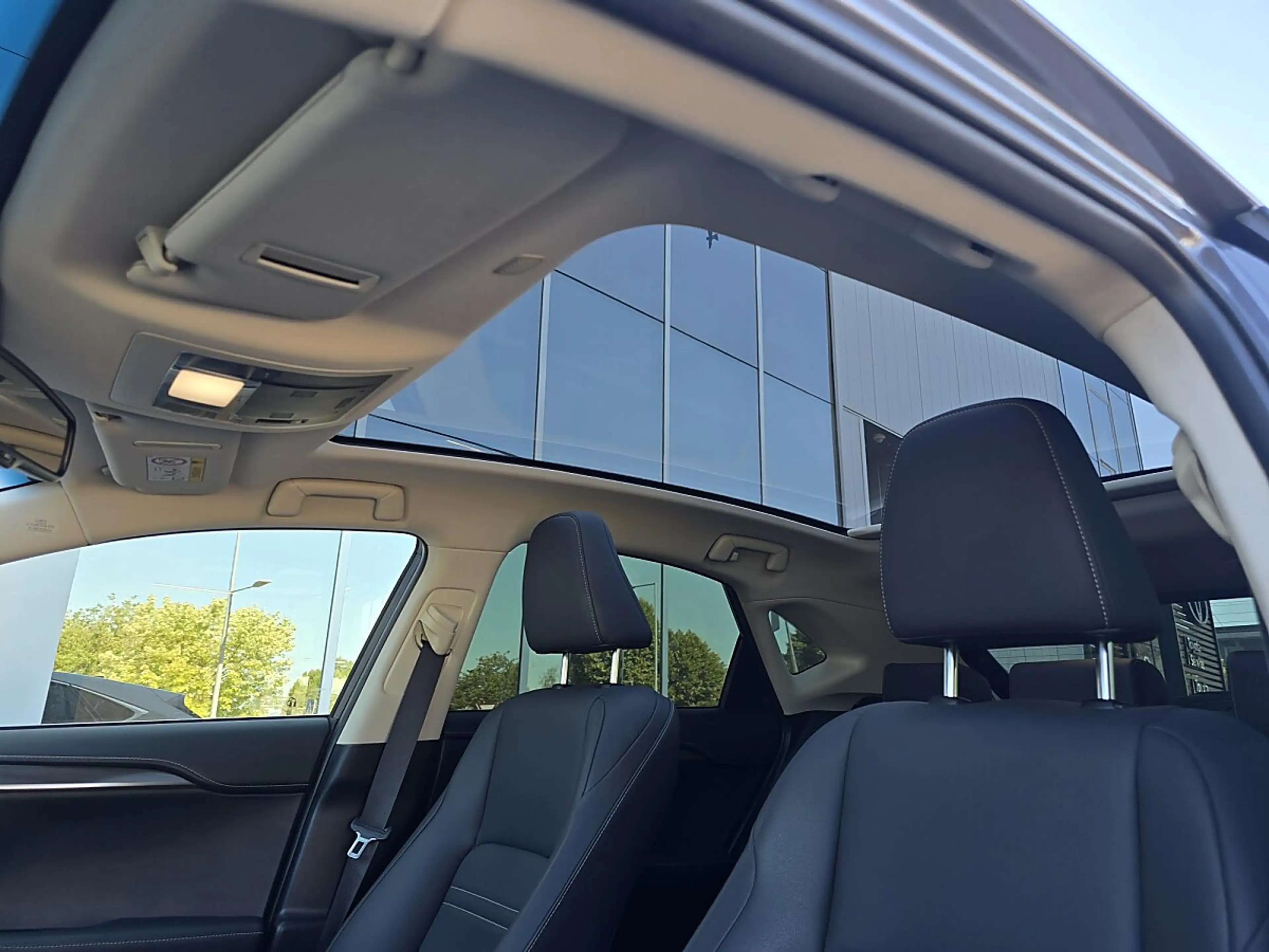 Lexus NX 300h Executive Hybrid Aut. — photo 10