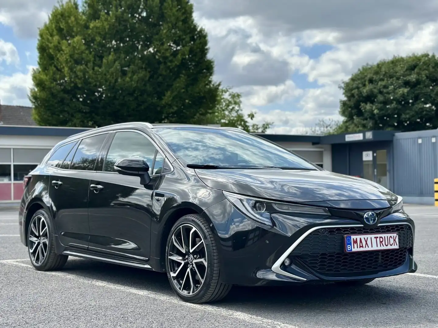 Toyota Corolla Hybrid Touring Sports-17500€-Leasing 830€/M Noir - 2