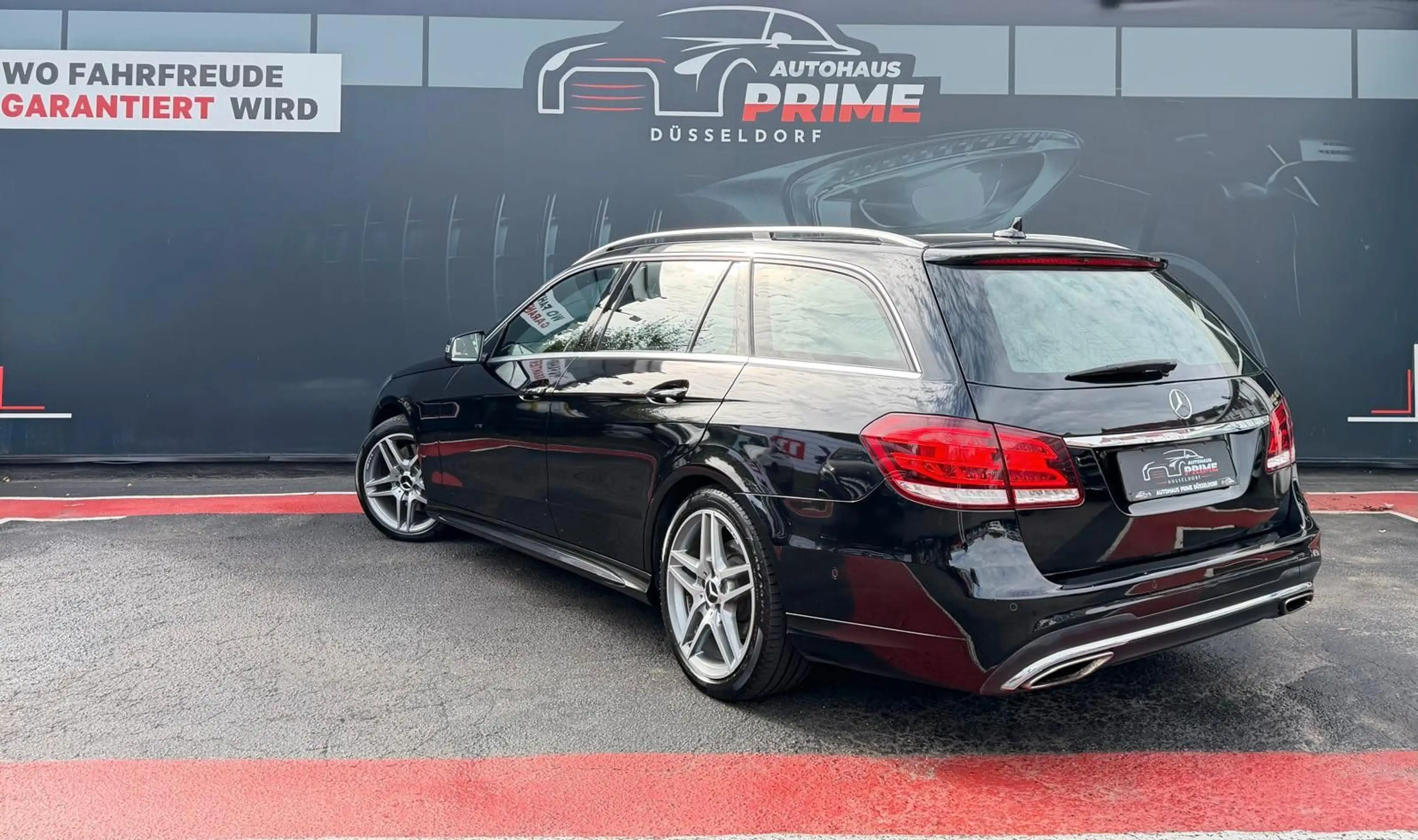 Mercedes-Benz E 350 d *4Matic*AMG-Line*Facelift*Voll*Led* — photo 5