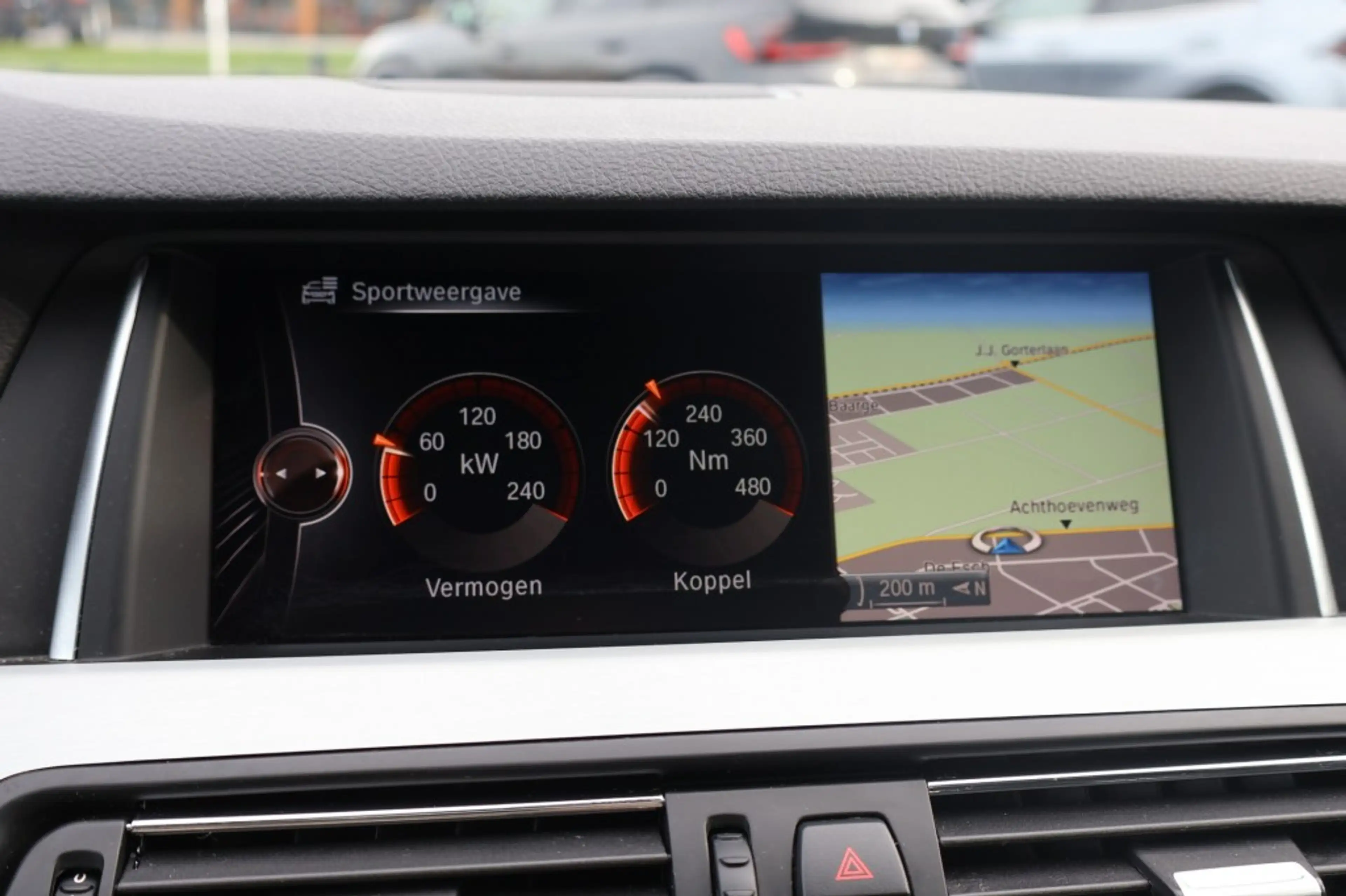 BMW 520 520i M Sport edition / Panodak / Leer / PDC v&a / — photo 39