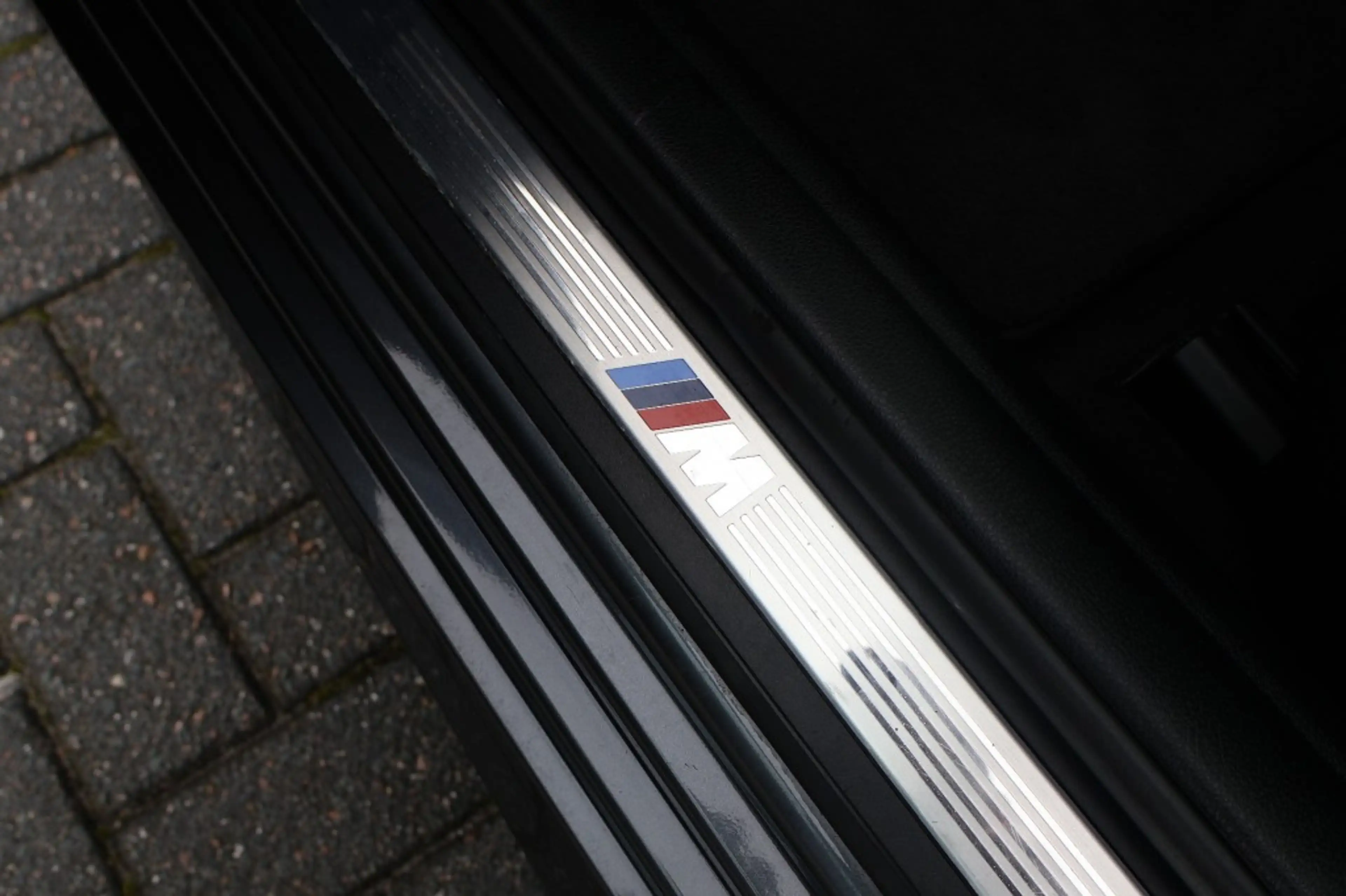 BMW 520 520i M Sport edition / Panodak / Leer / PDC v&a / — photo 36