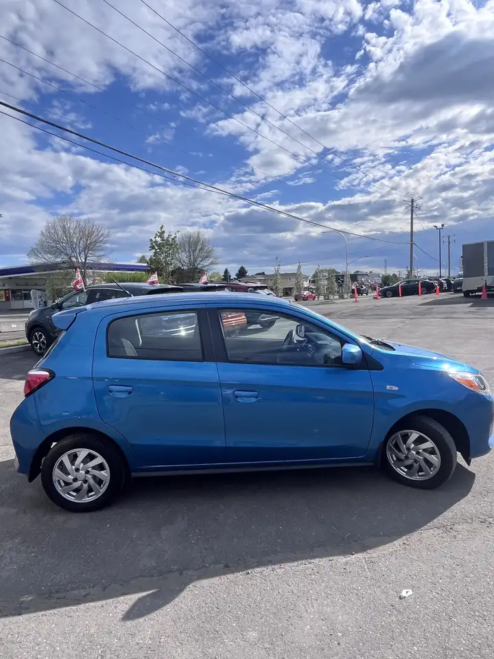 Mitsubishi Mirage снимка Mitsubishi Mirage