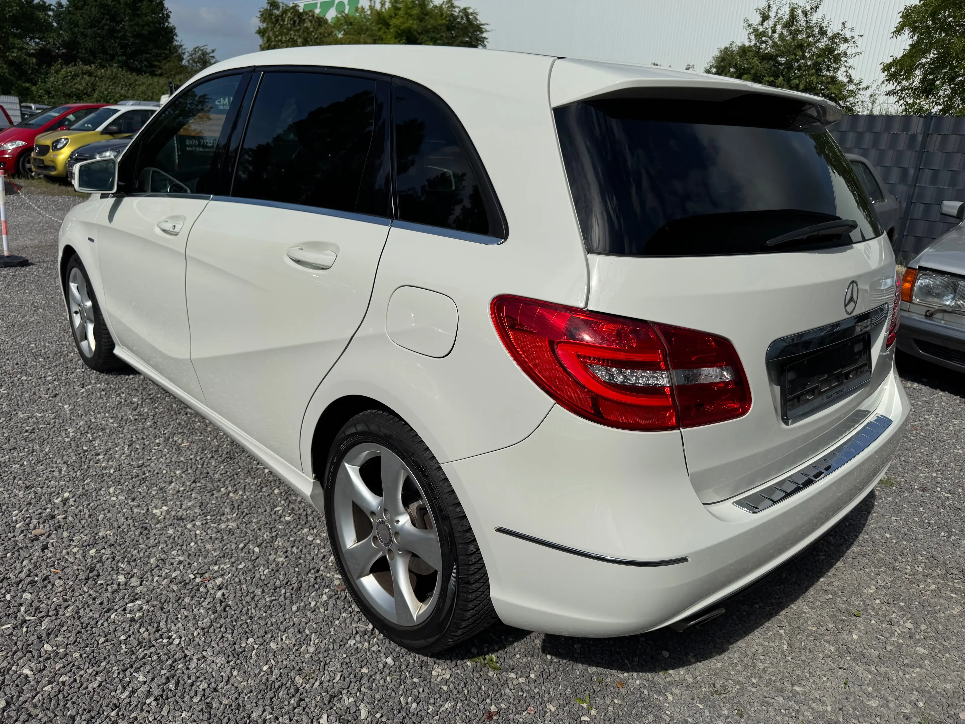 Mercedes-Benz B 180 B 180 (246.242) — photo 10