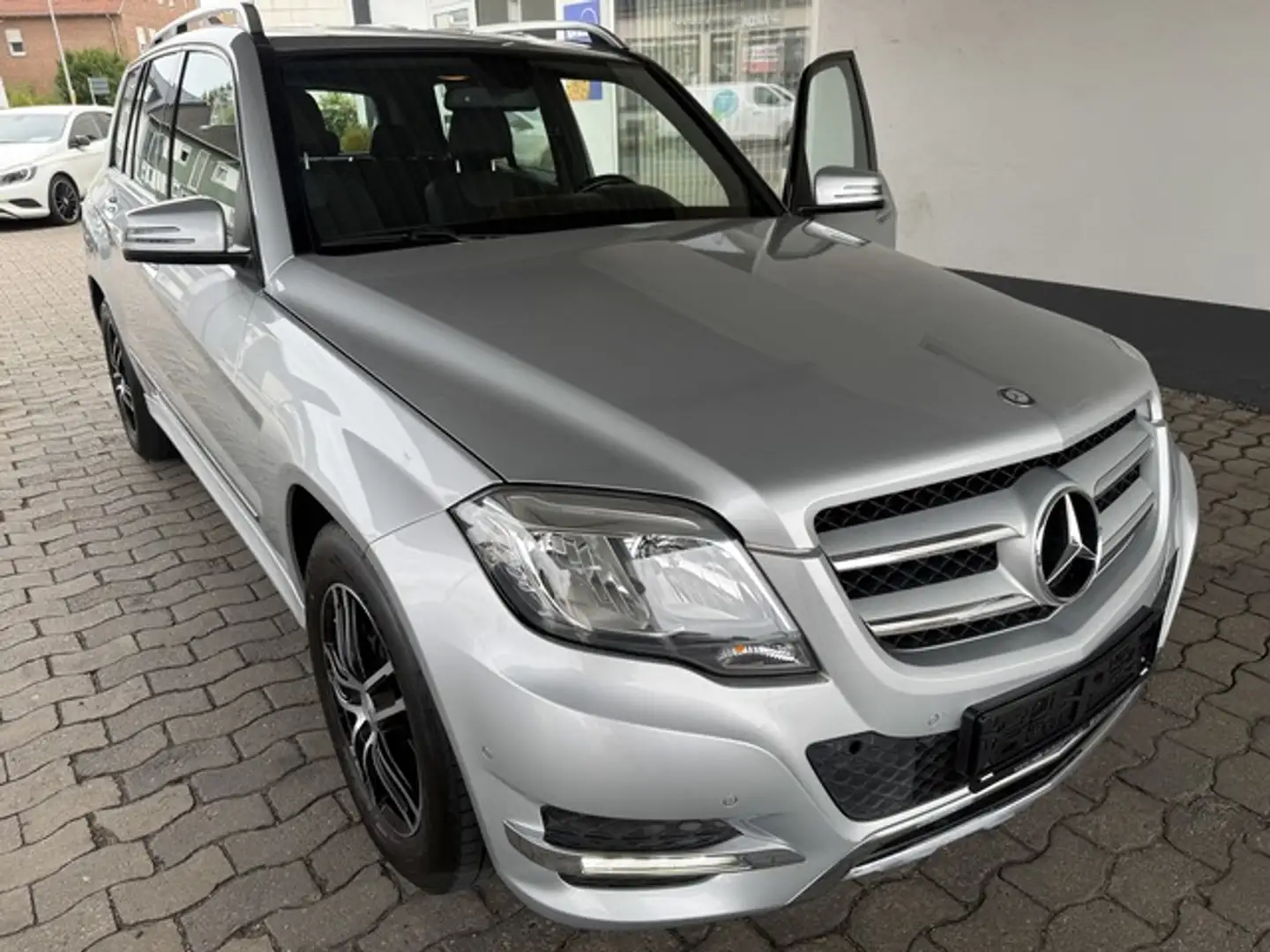 Mercedes-Benz GLK 220 d 7G BlueEff Sportpaket AHK Leder Navi Argent - 1