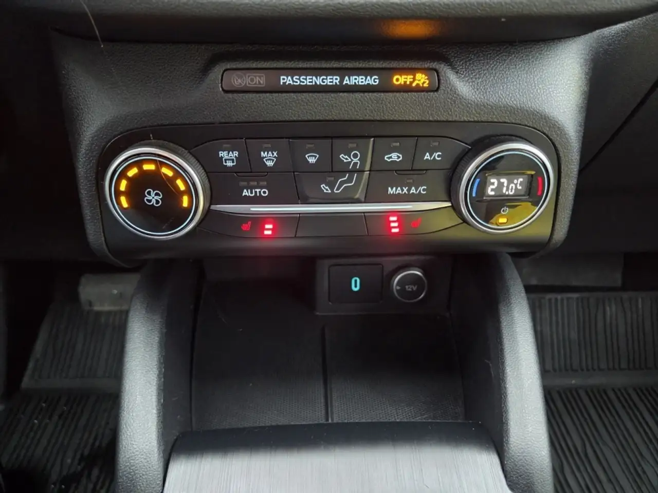 Ford Escape снимка Ford Escape