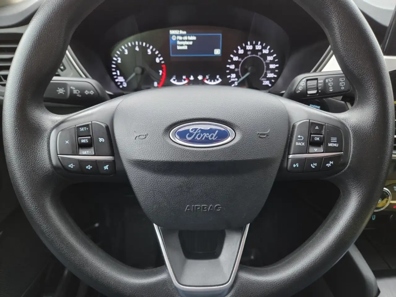 Ford Escape снимка Ford Escape