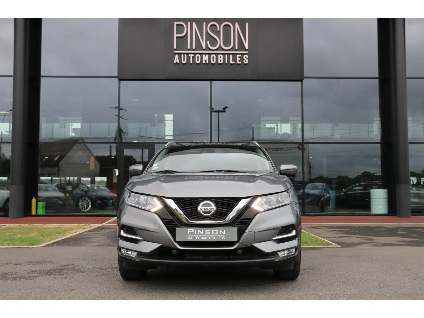 Nissan Qashqai Qashqai 1.3 DIG-T - 160 E6-Evap  II N-Connecta PHA Gris - 2
