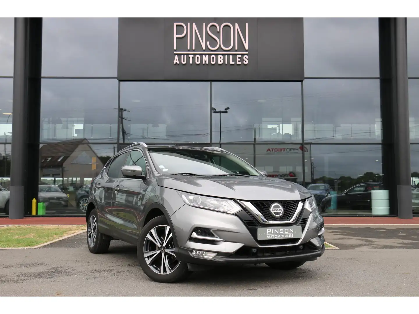 Nissan Qashqai Qashqai 1.3 DIG-T - 160 E6-Evap  II N-Connecta PHA Gris - 1