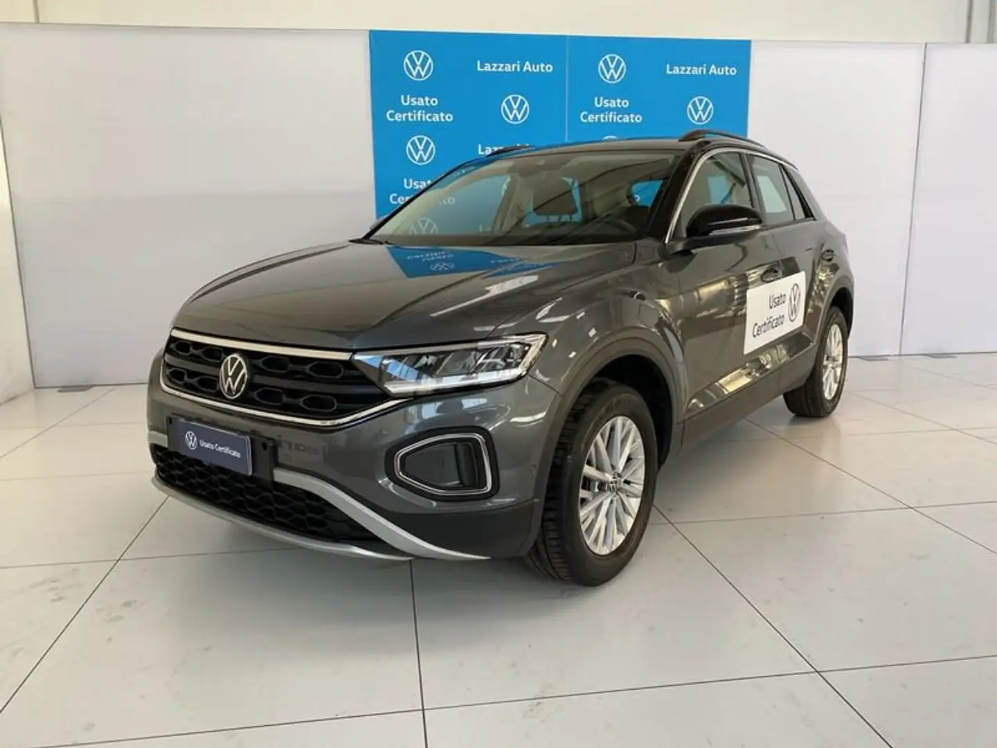 Volkswagen T-Roc 1.5 TSI ACT DSG Life Grey - 1