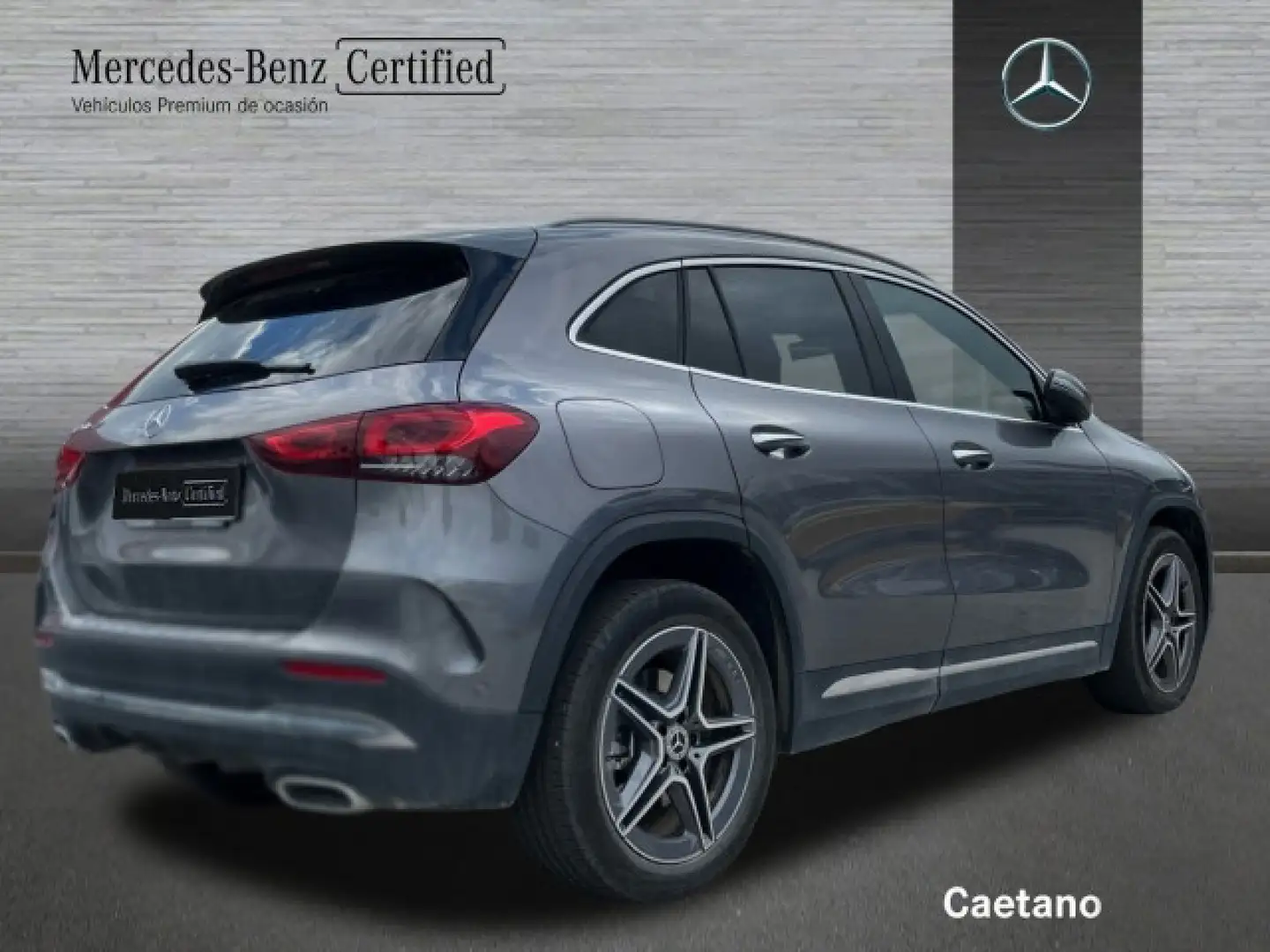 Mercedes-Benz GLA 250 e Gris - 2