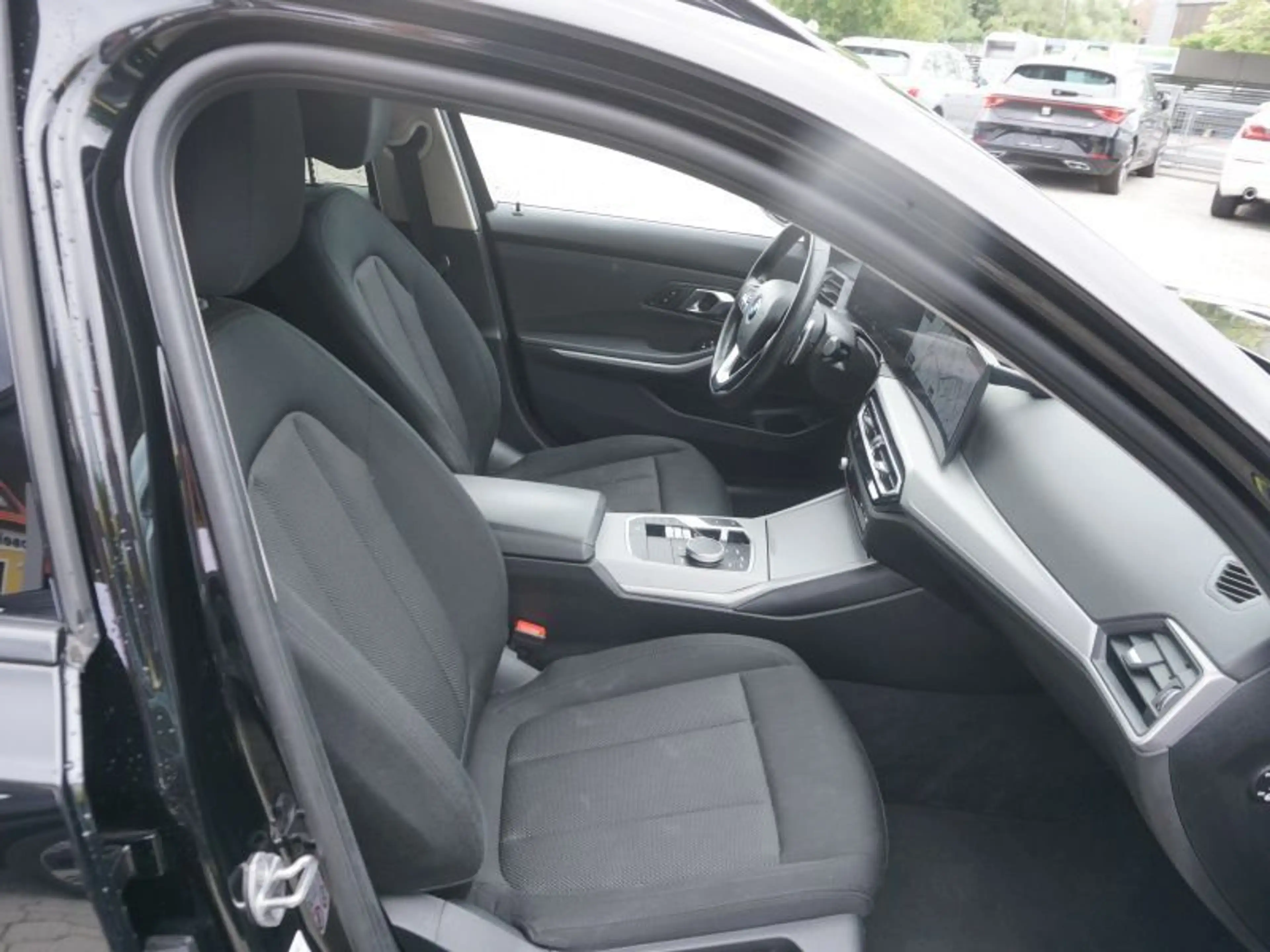 BMW 316 d Touring Aut. *2024er+WIDESCREEN* — photo 10