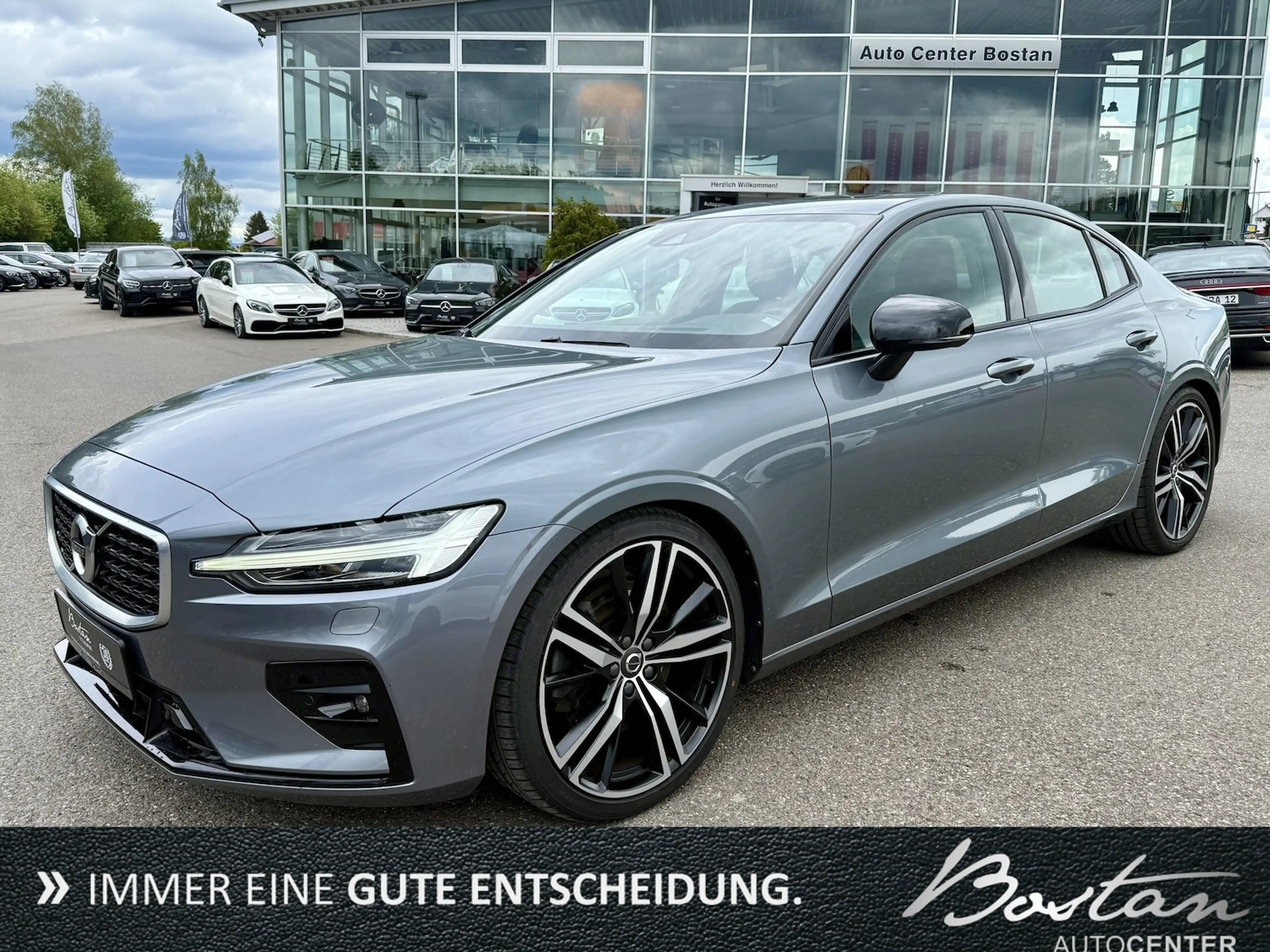 Volvo S60 T5/R-DESIGN/PANORAMA/KAMERA/HARMAN-KARDON