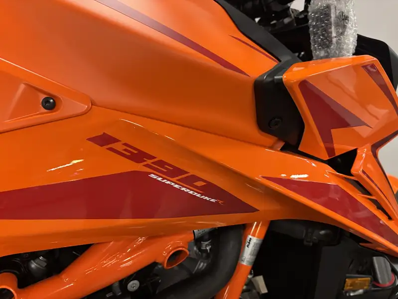 KTM 1390 Super Duke R EVO - foto 6