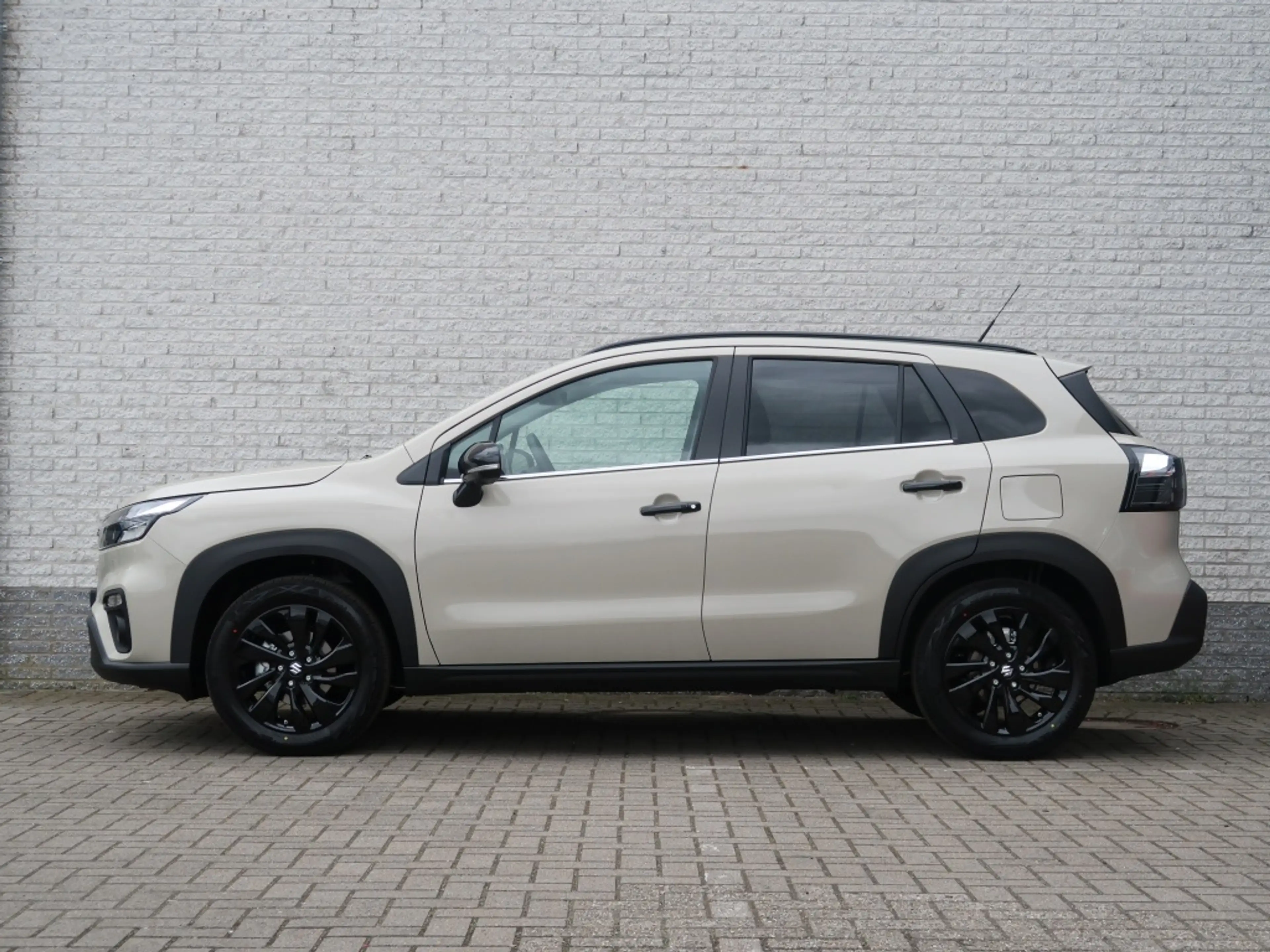 Suzuki S-Cross 1.4 Boosterjet Smart Hybrid Special Edition | 360° — photo 8