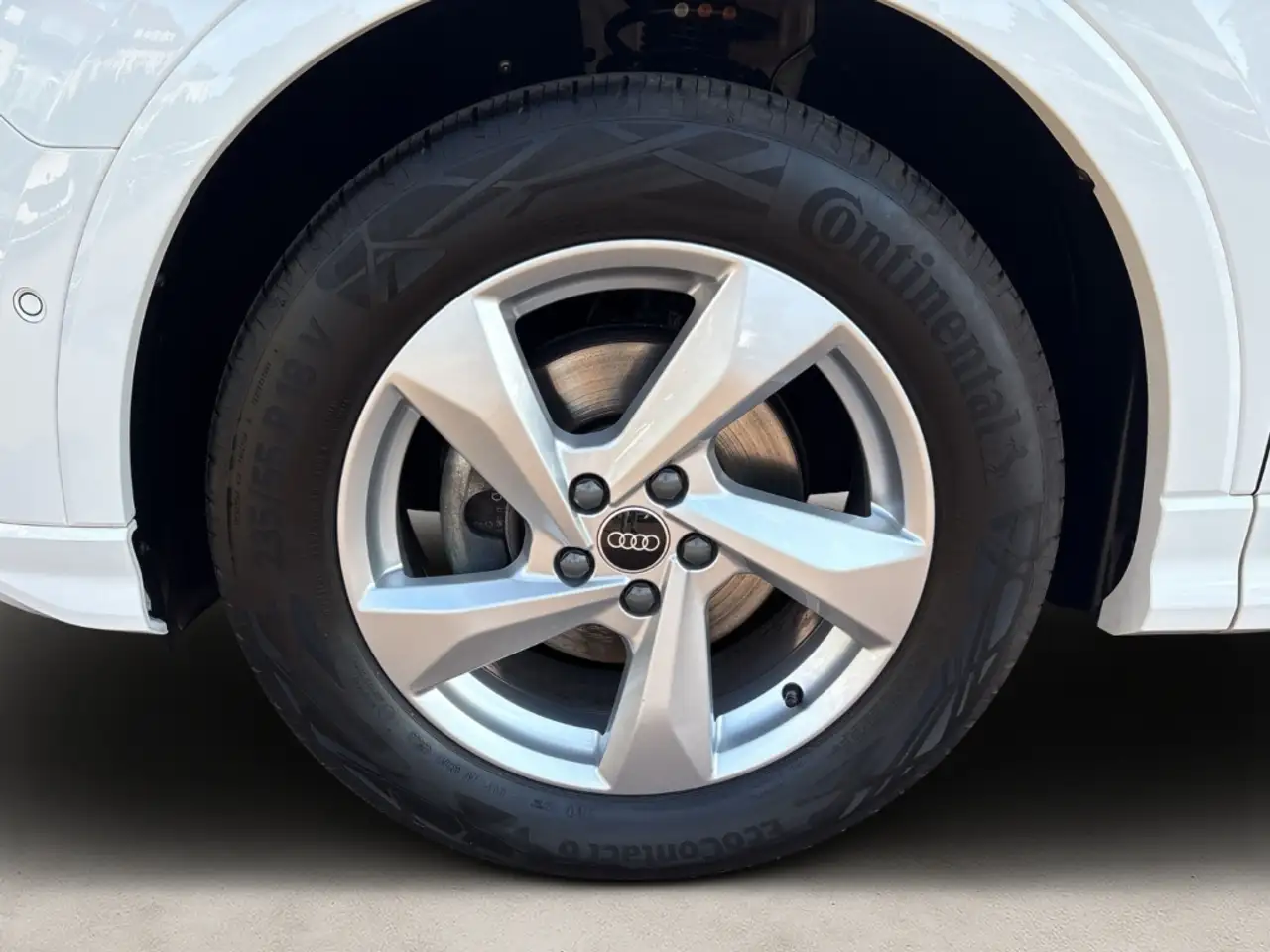 Audi Q3, фото 7
