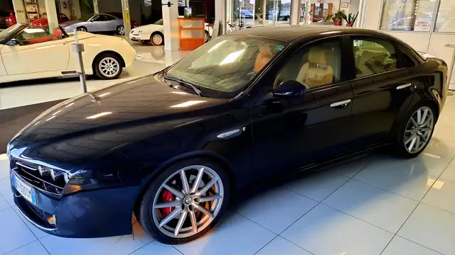 Alfa Romeo 159 159 Berlina 1750 tbi Distinctive TI pack 200cv