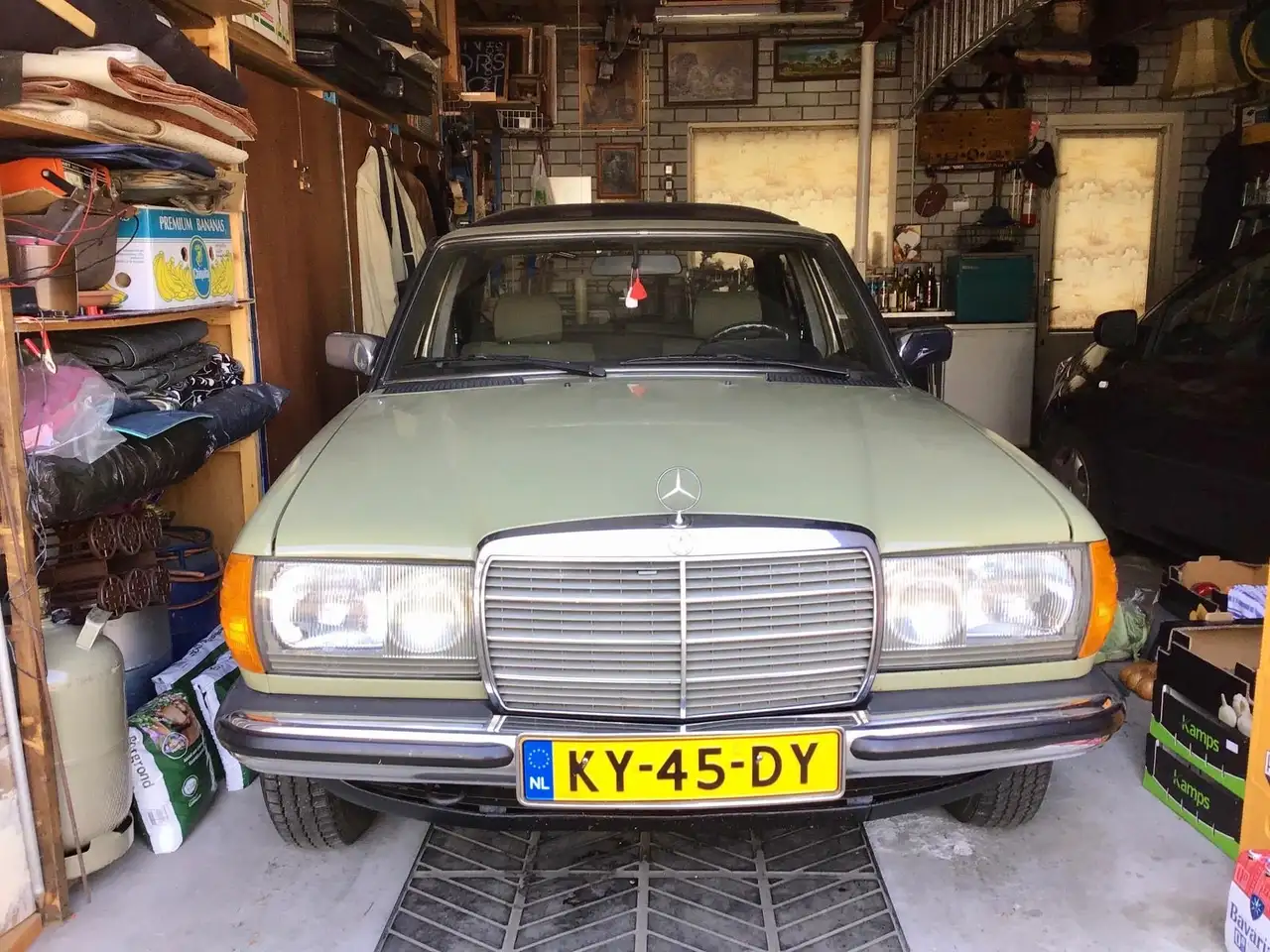 Mercedes-Benz 200 W123, foto 5