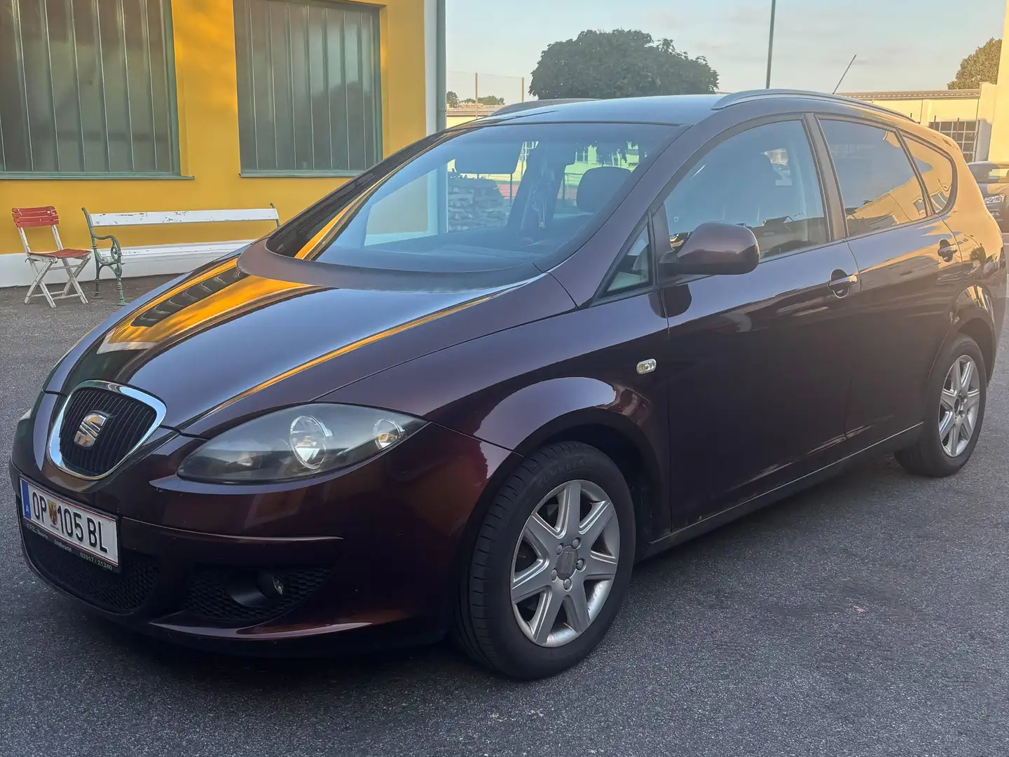 SEAT Altea XL Altea XL Stylance 1,9 TDi DPF Stylance Rot - 2