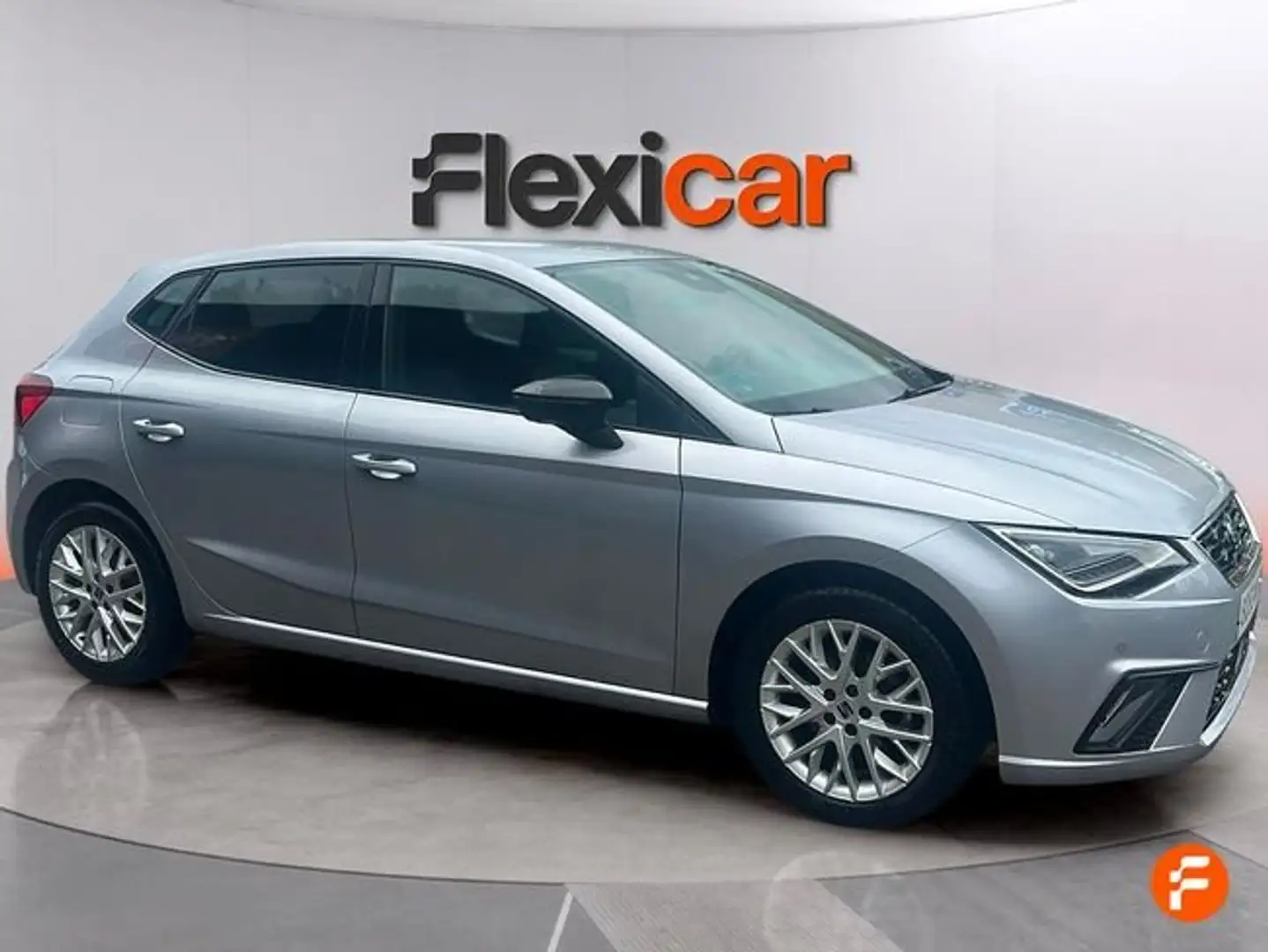 SEAT Ibiza 1.2 Tsi FR Gris - 2
