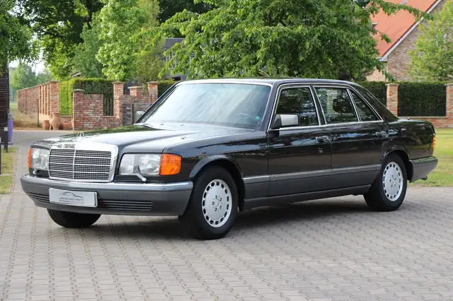 Mercedes-Benz 560 W 126  560 SEL Deutsch, 3. Hand