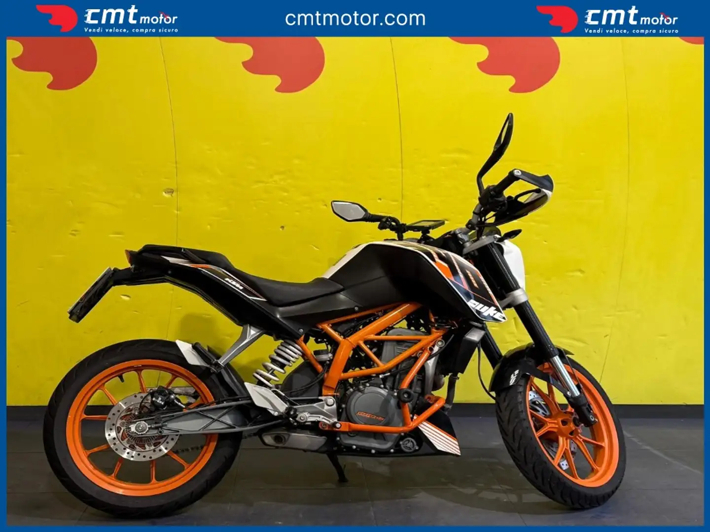 KTM 390 Duke ABS - 1