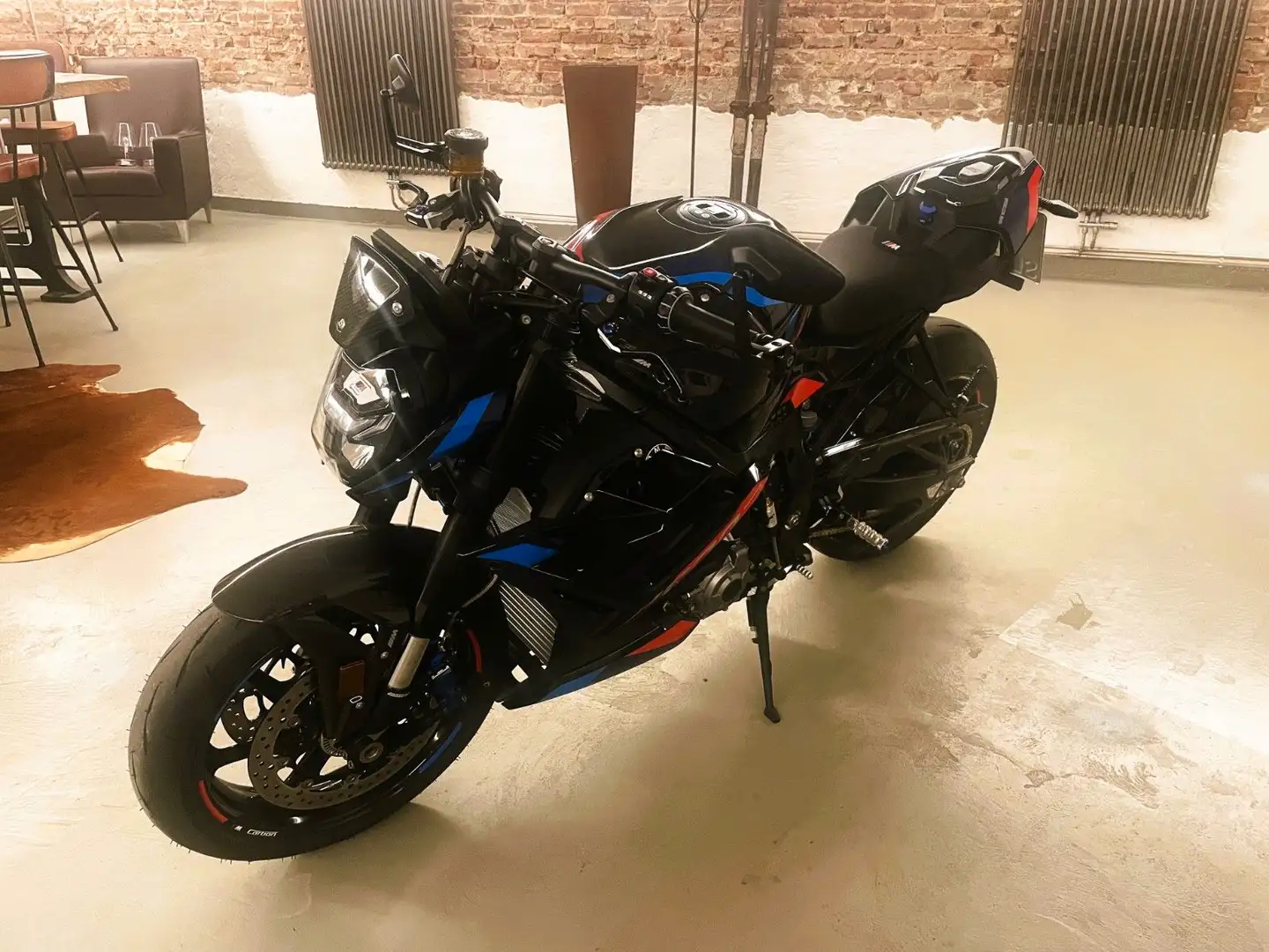 BMW M 1000 R COMPETITION AKRAPOVIC GRIFFHEIZUNG Noir - 1