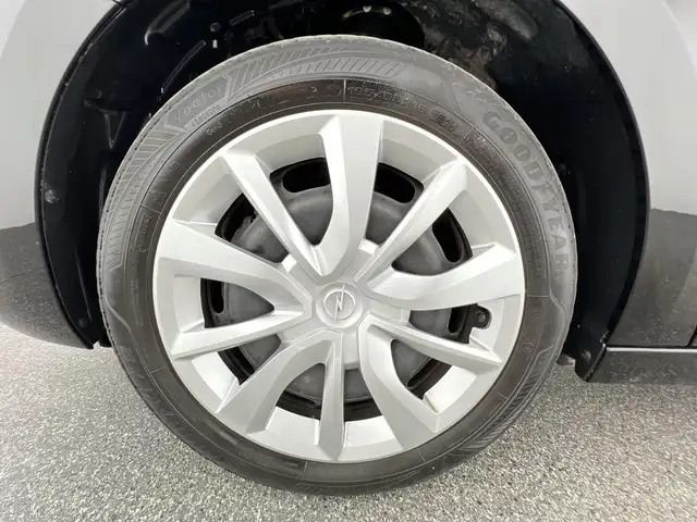 Opel Corsa view 7