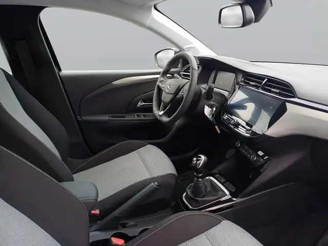 Opel Corsa view 11