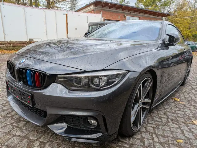 Bmw 440 4 Coupe i M Sport Automatik Motor startet