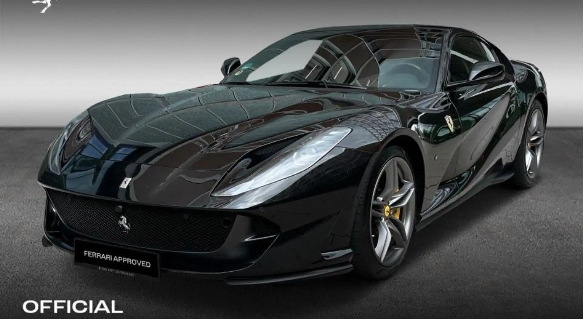 Ferrari 812 - 1