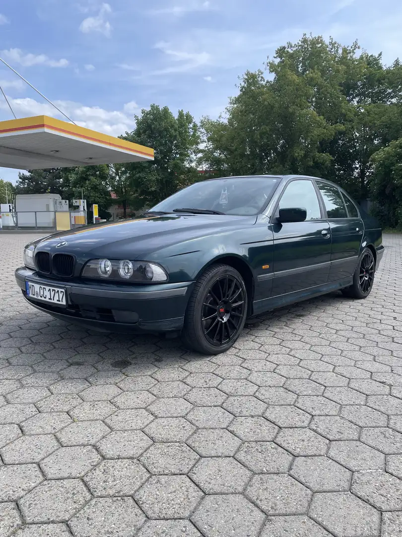 BMW 520 520i Automatik Grün - 1