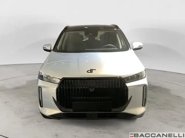 DR Automobiles DR5 view 6