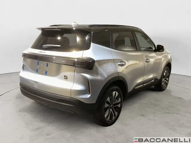 DR Automobiles DR5 view 4