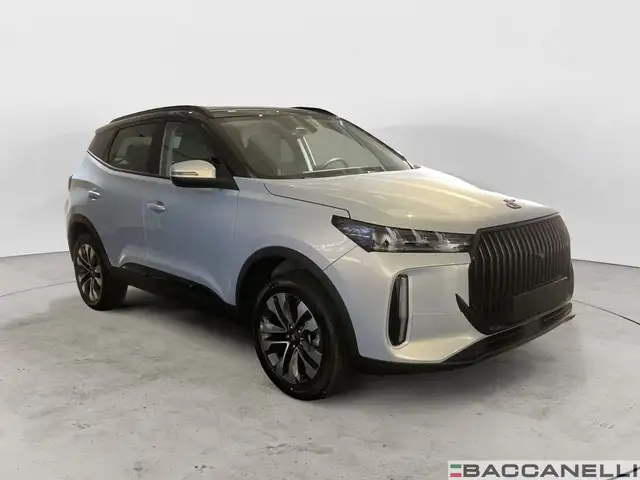DR Automobiles DR5 view 5