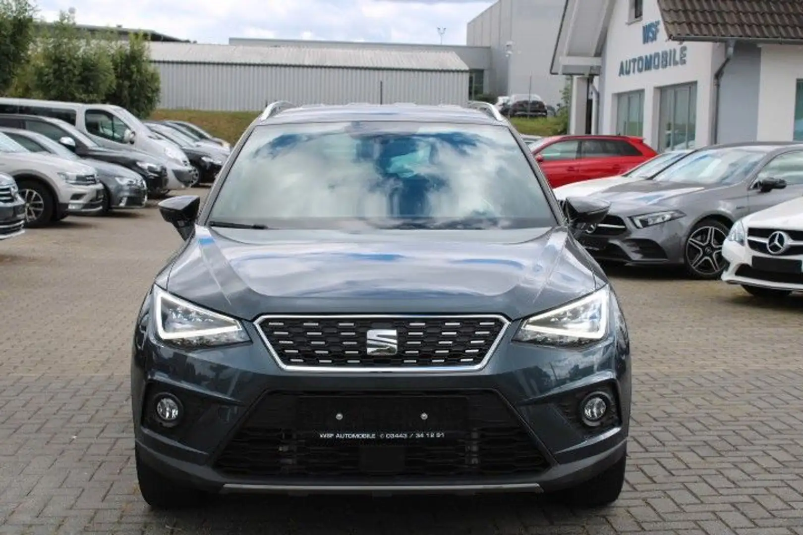 SEAT Arona Xcellence,DSG,Navi,LED,ACC,PDC+Kam,SHZ Grau - 1