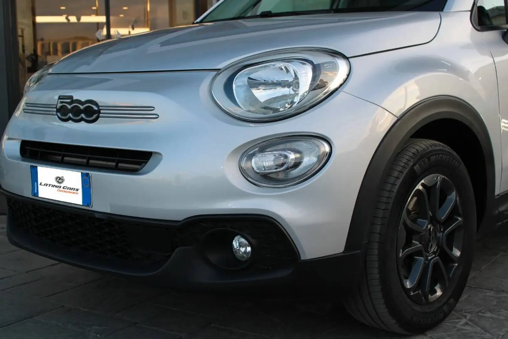 Fiat 500X 1.0 t3 120cv Club con CarPlay Argento - 2