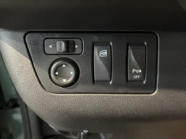 Dacia Spring view 16