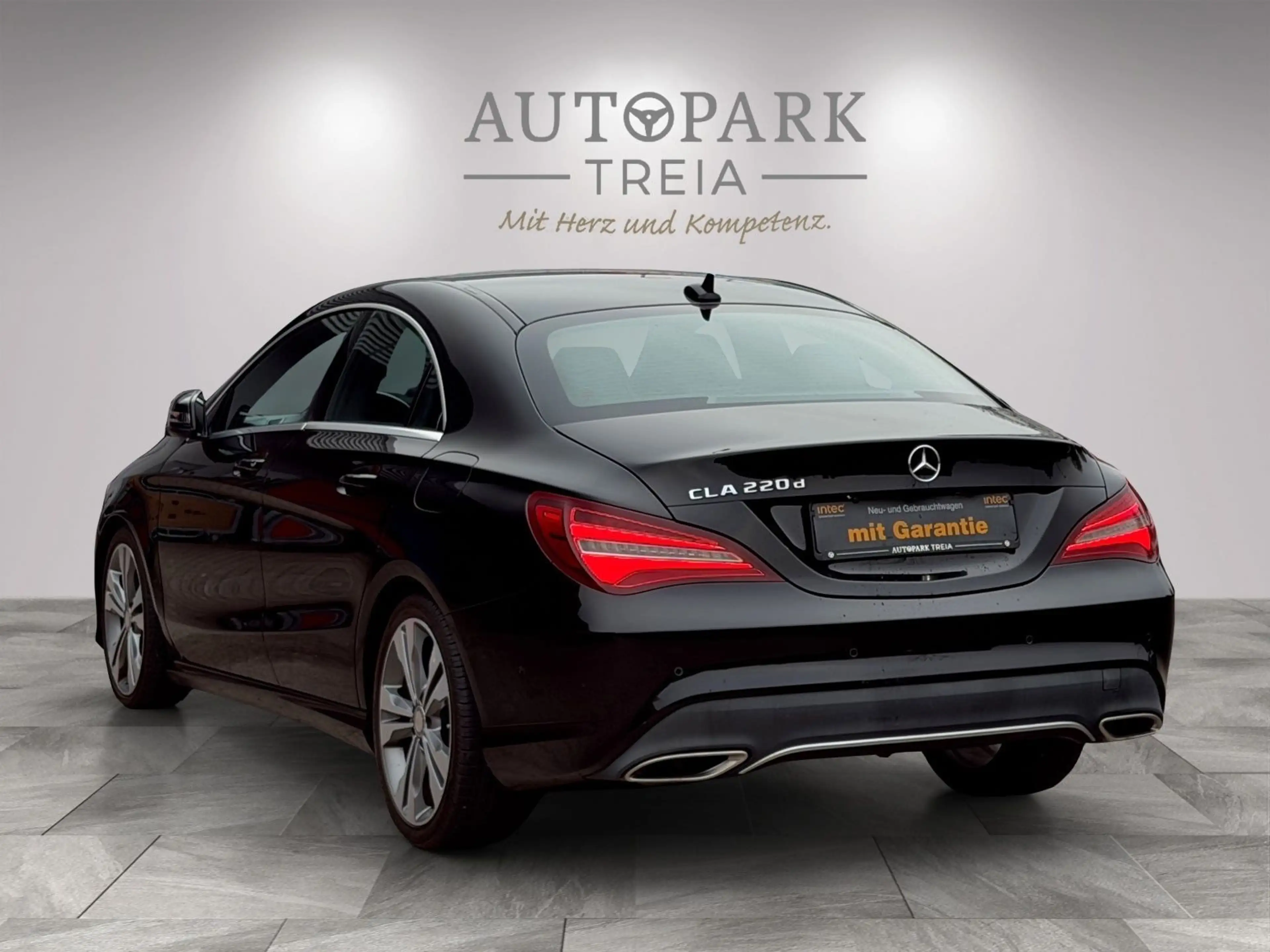 Mercedes-Benz CLA 220 CDI Urban LED|NAVI|KAMERA|TEMPOMAT|LEDER — photo 13