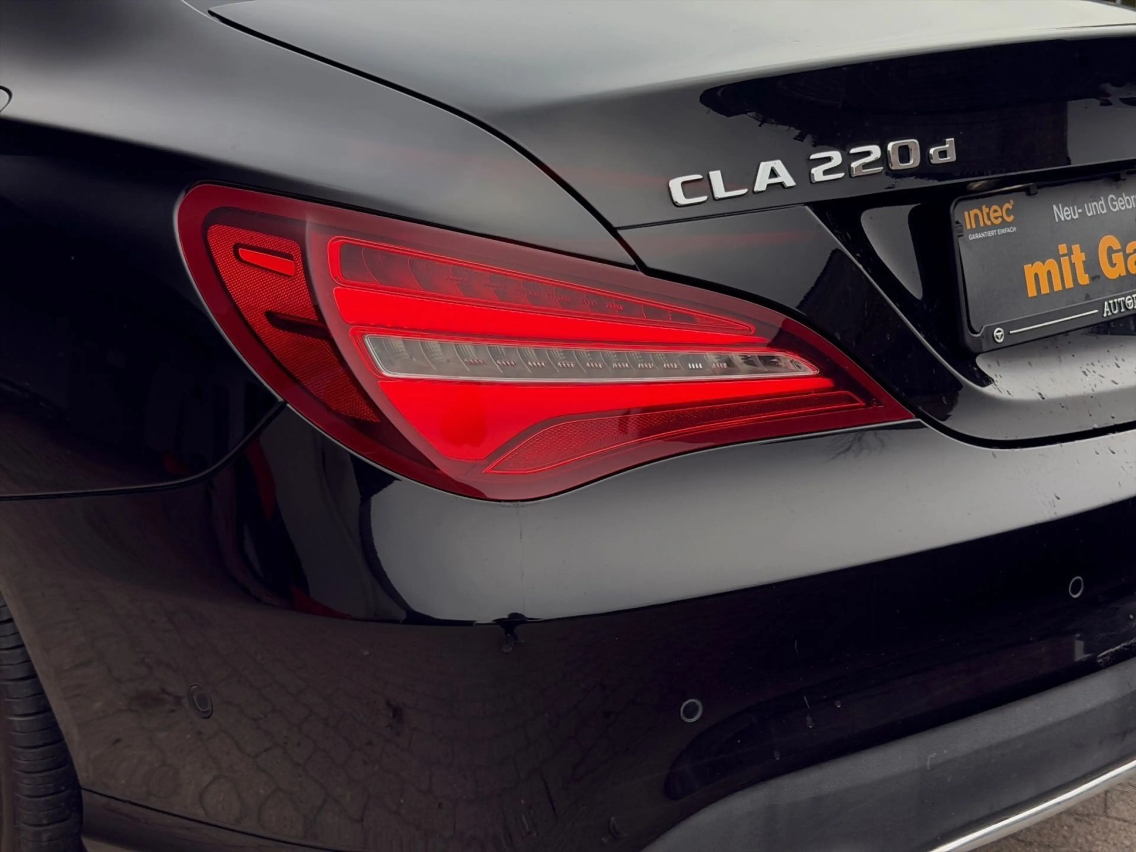 Mercedes-Benz CLA 220 CDI Urban LED|NAVI|KAMERA|TEMPOMAT|LEDER — photo 14