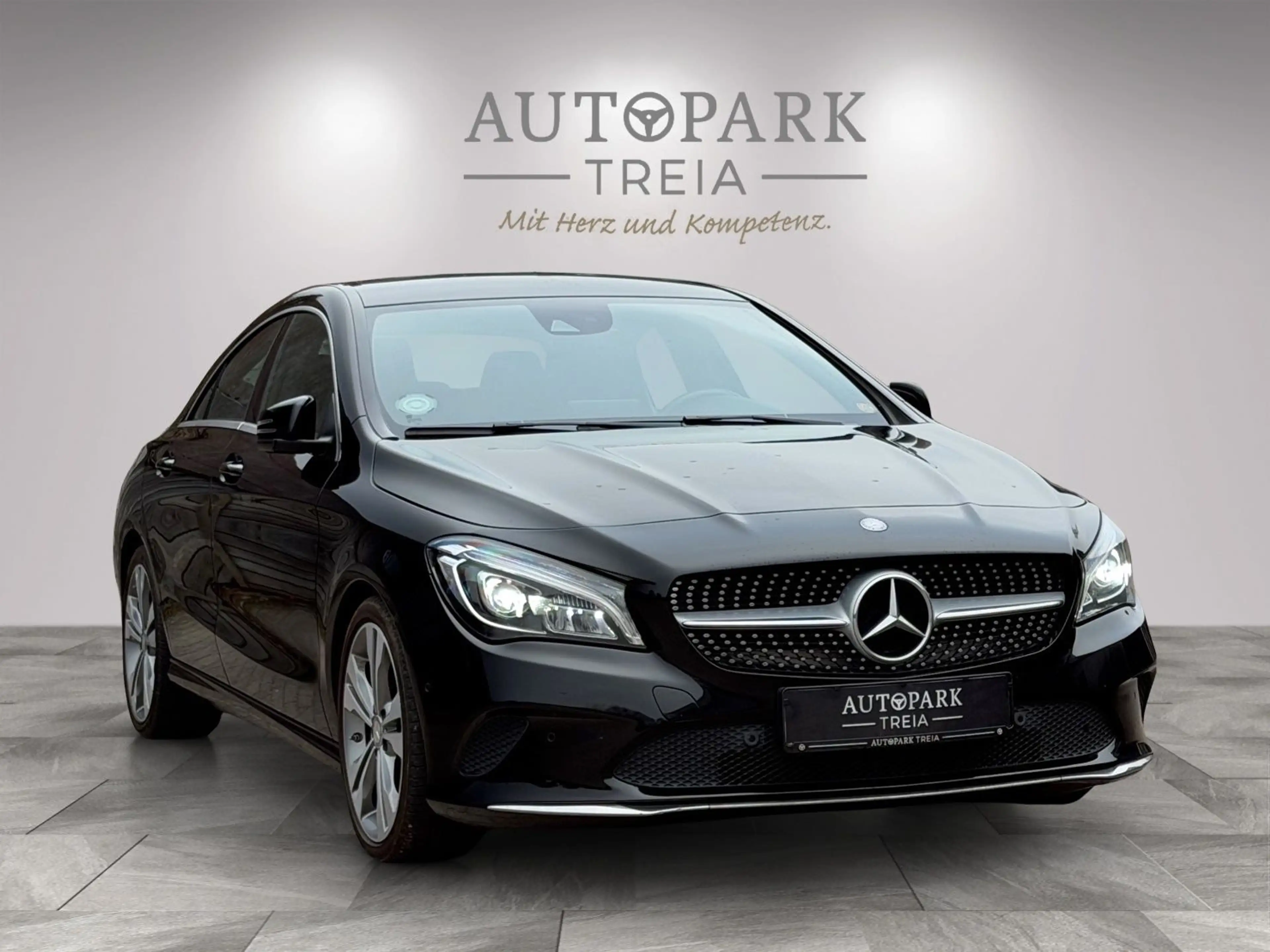 Mercedes-Benz CLA 220 CDI Urban LED|NAVI|KAMERA|TEMPOMAT|LEDER — photo 4