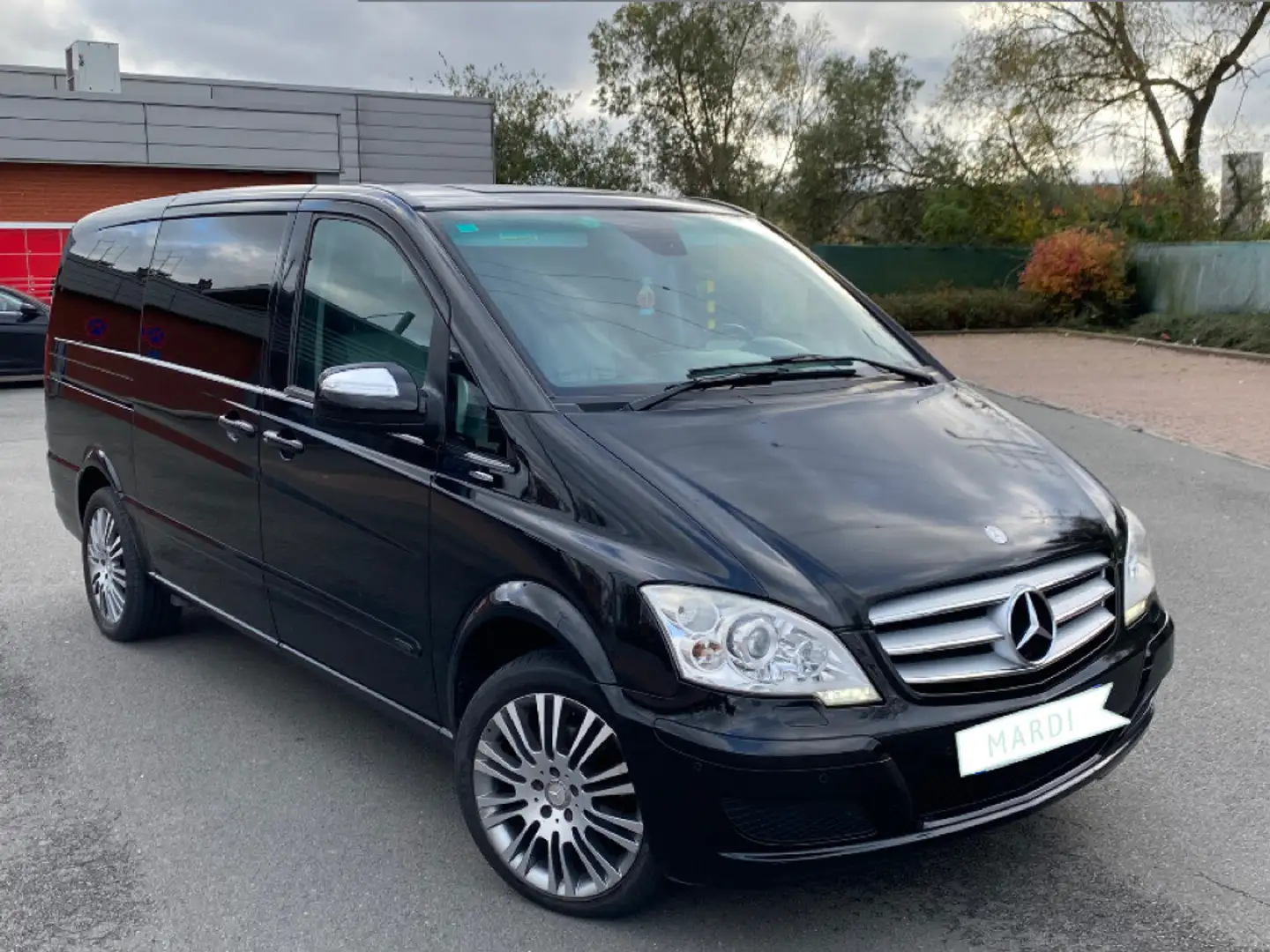 Mercedes-Benz Viano 2.2 CDI MWB Ambiente - 2