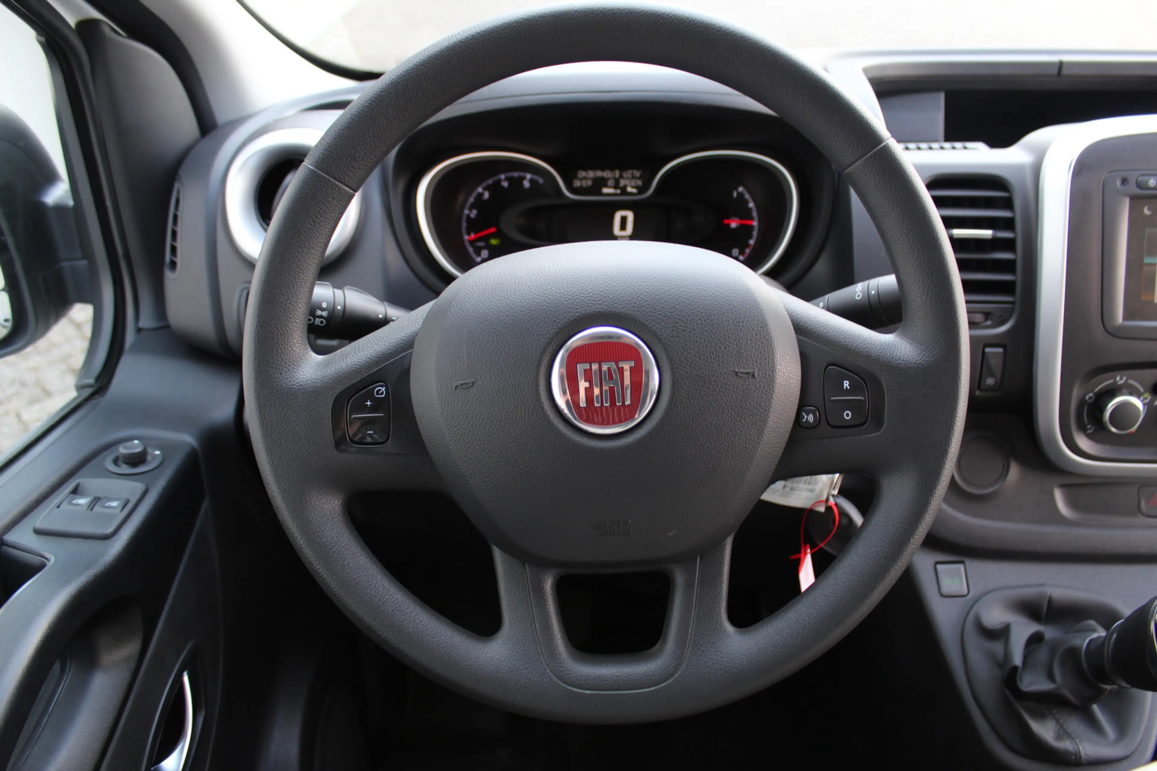 Fiat Talento 2.0 MultiJet L1H1 Basis Multimedia, Cruise Control — photo 16