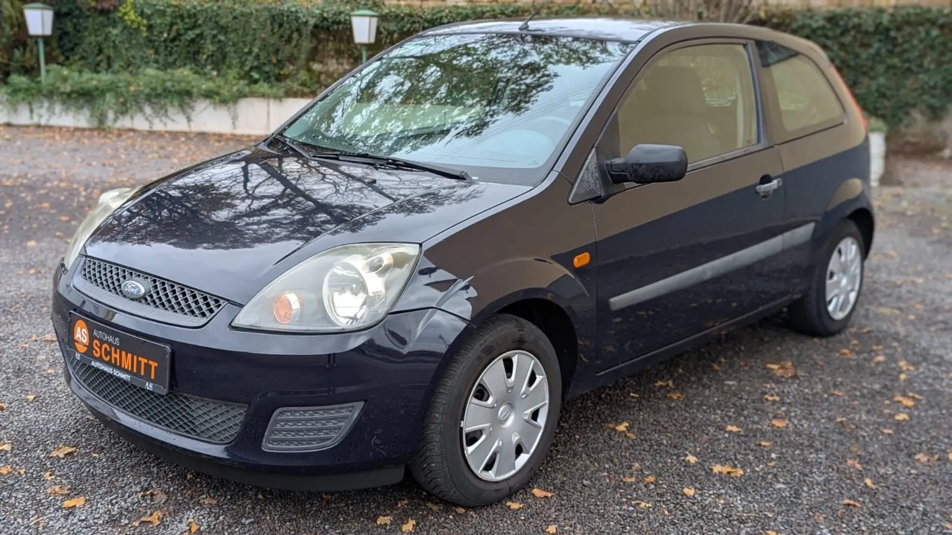 Ford Fiesta Fun X TÜV NEU Blau - 1