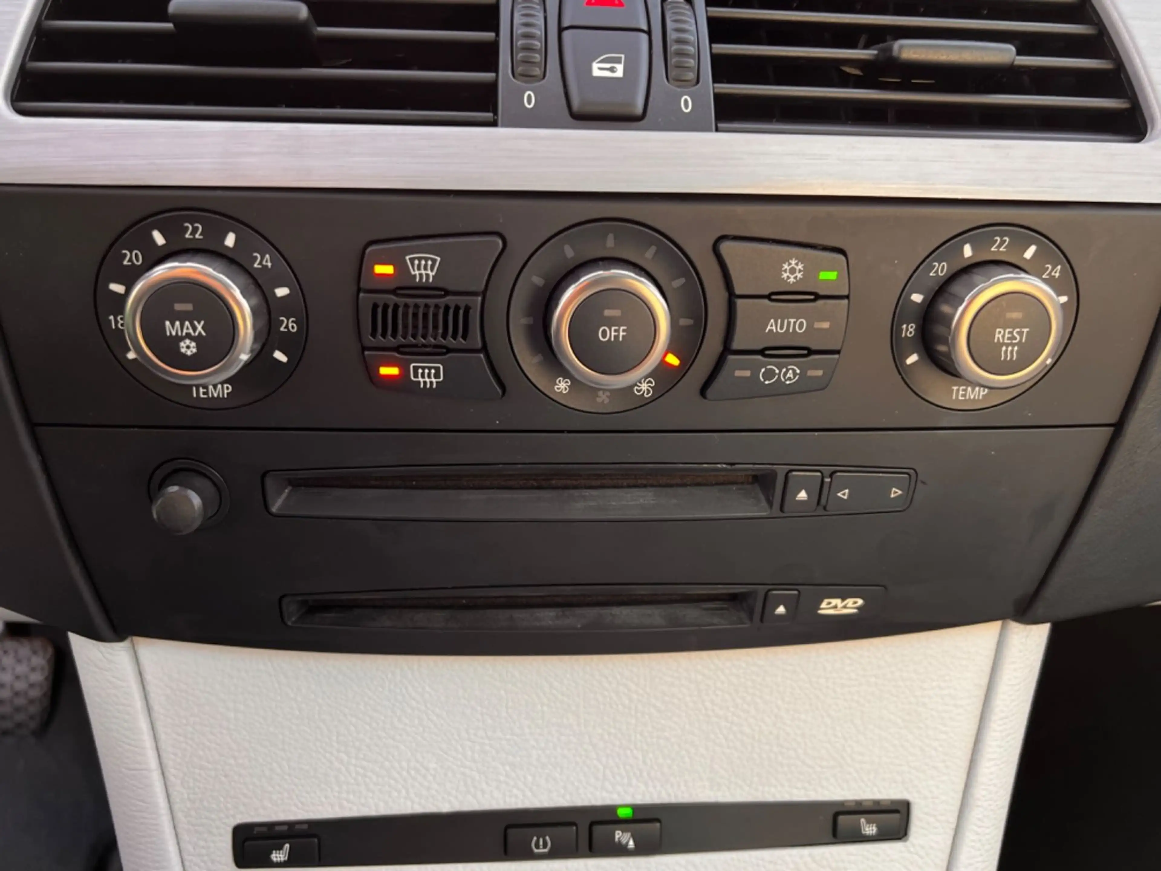 BMW M5 E60 M5 V 10 Limousine — photo 22