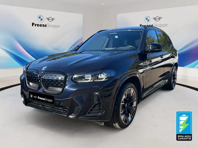 BMW iX3 360° HEAD-UP PANO RFK HIFI LORDOSE LED SHZ