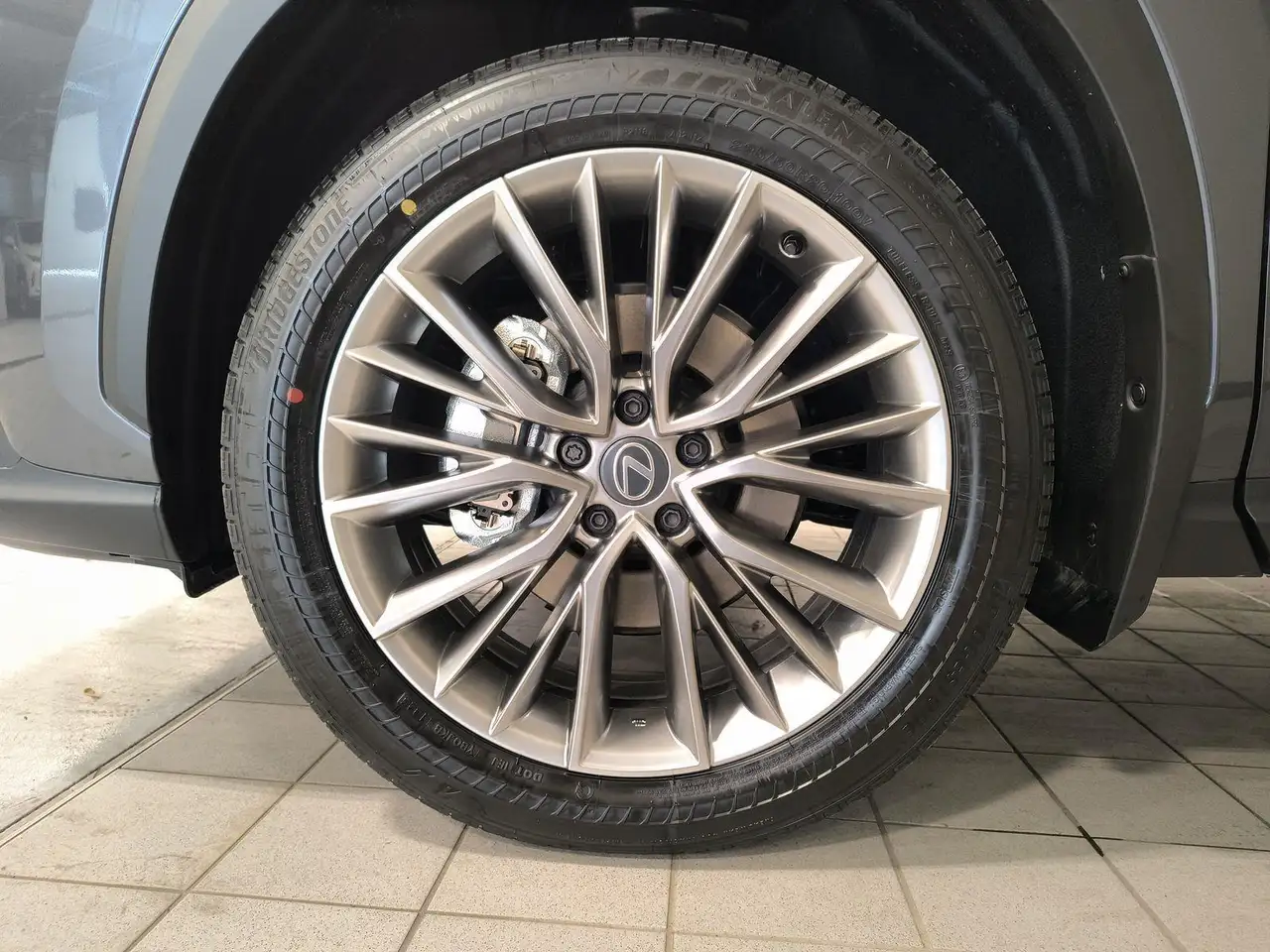 Lexus NX снимка Lexus NX